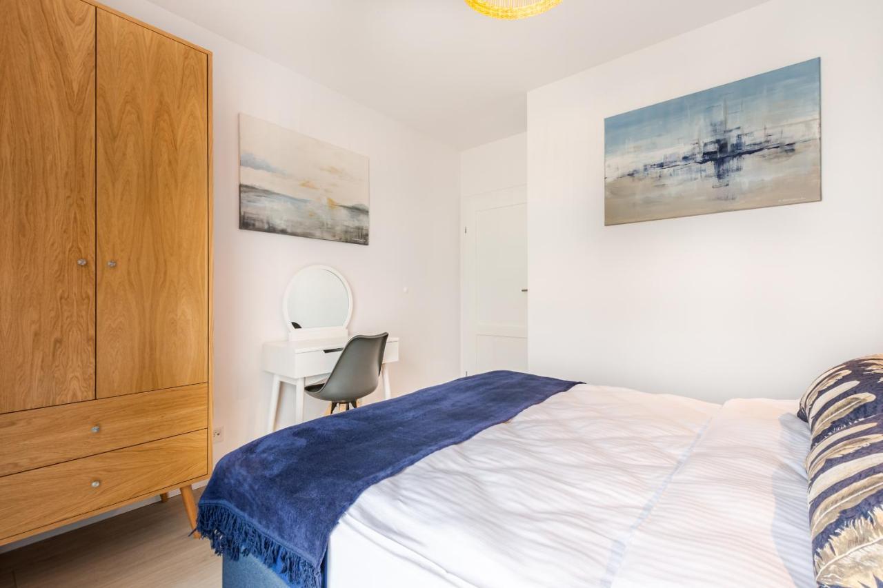 Apartament Blue Door Marina Gdansk Leilighet Eksteriør bilde